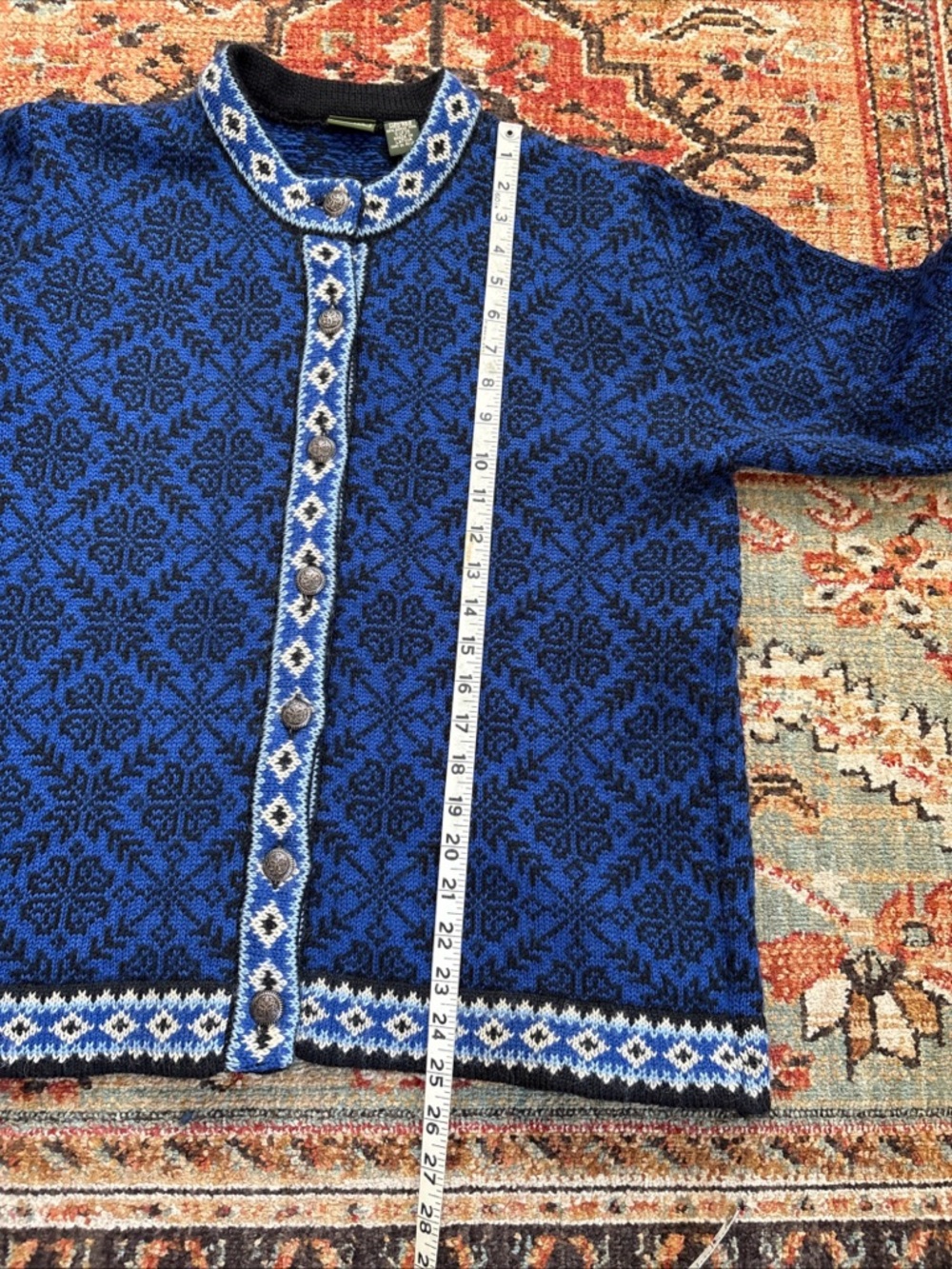 Vintage L.L.Bean Merino Wool Nordic Fair Isle sweater silver buttons size Medium - Picture 8 of 9